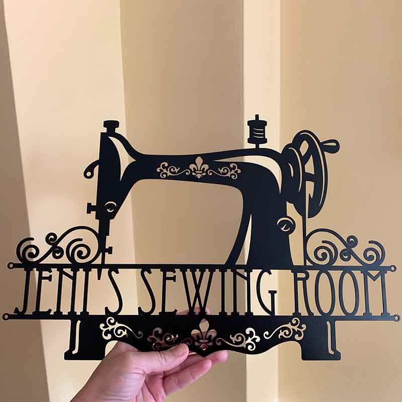 Personalized Sewing Room Metal Sign For Mother's Day Gift